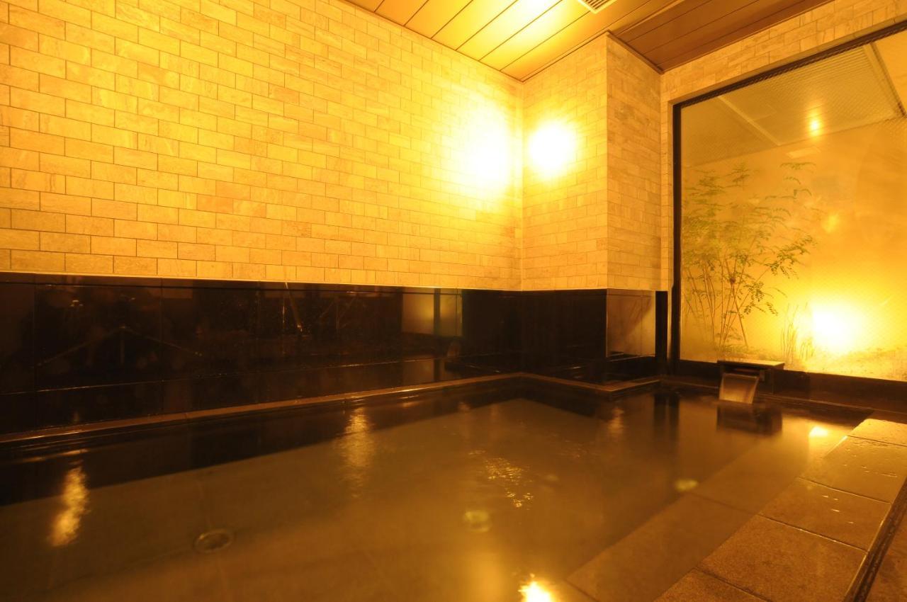 AB Hotel Omihachiman Bagian luar foto