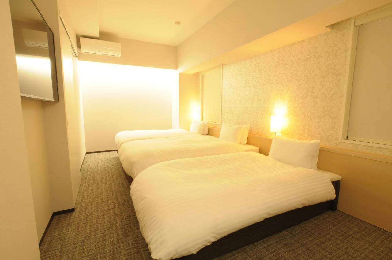 AB Hotel Omihachiman Bagian luar foto